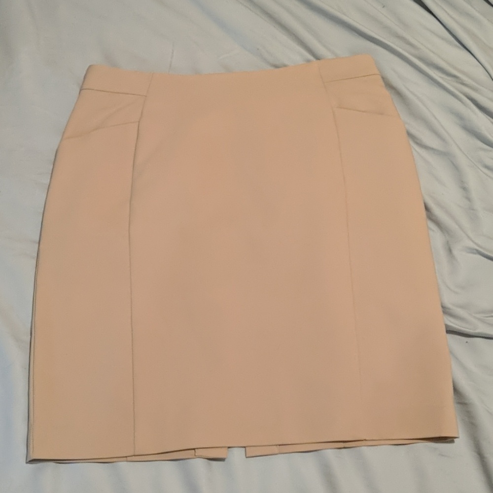 Beige pencil skirt